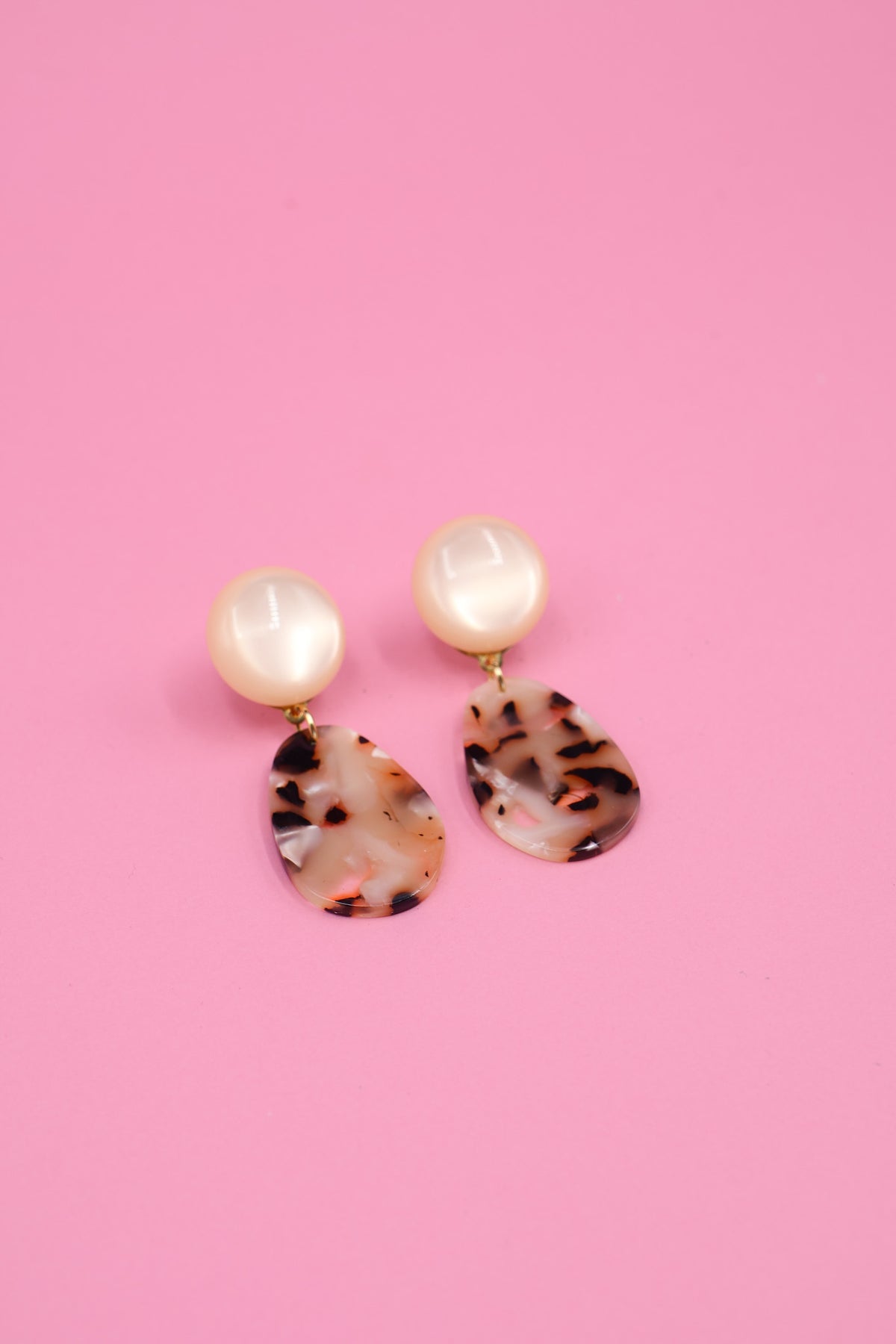 Boucles d'oreilles Alba - Beige et Écaille